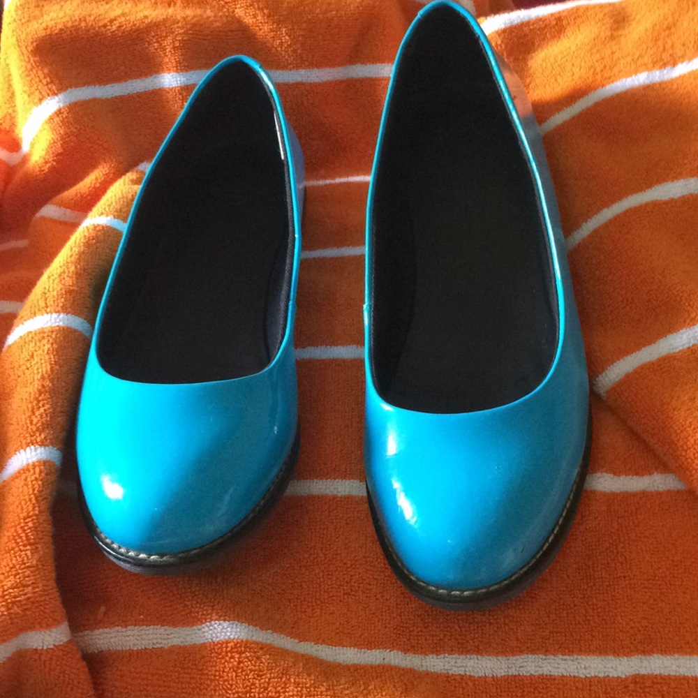 Dr Martens flats 8